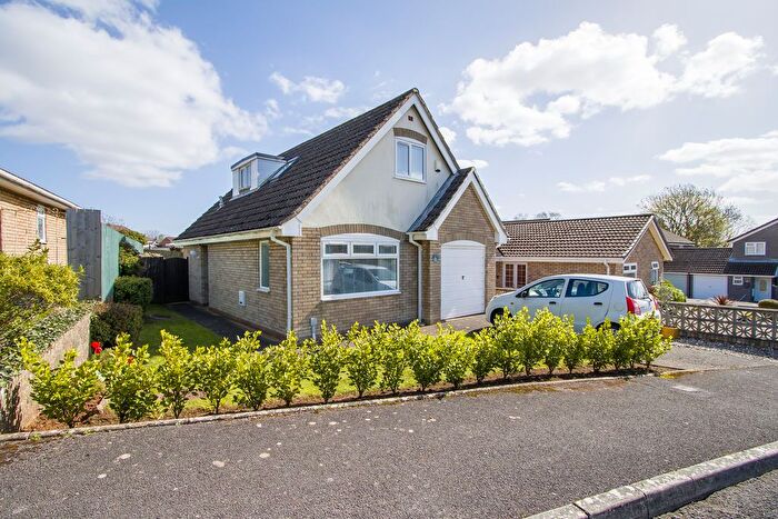 2 Bedroom Detached House For Sale In Keteringham Close, Sully, CF64