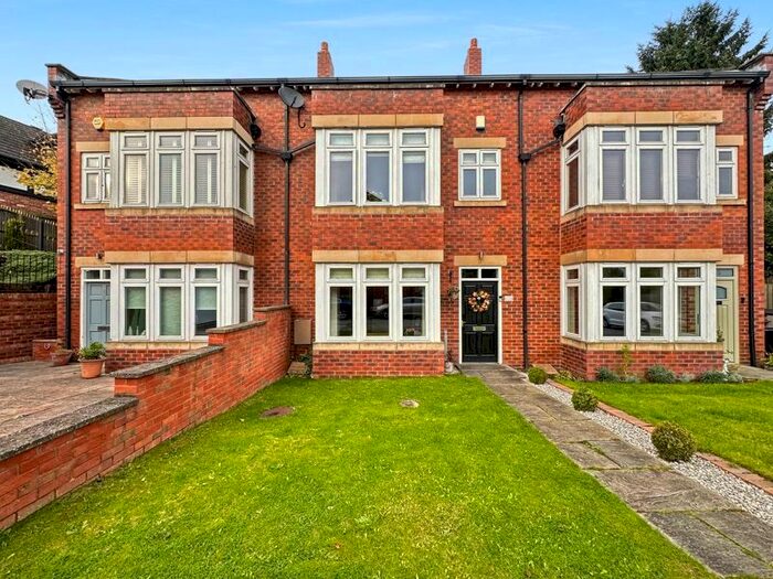 4 Bedroom Town House For Sale In Mowell Croft, Darrington, Pontefract, WF8