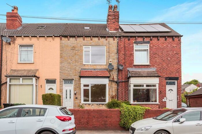 3 Bedroom House To Rent In Beech Grove Avenue, Garforth, Leeds, LS25