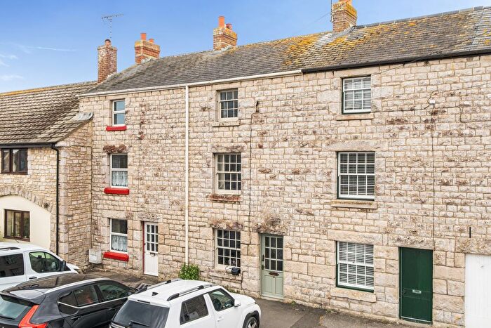 4 Bedroom Terraced House For Sale In Weston Street, Portland, Dorset, DT5