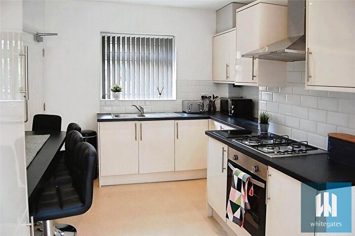 4 Bedroom Terraced House To Rent In Prince Street, Primrose Hill, Huddersfield, HD4