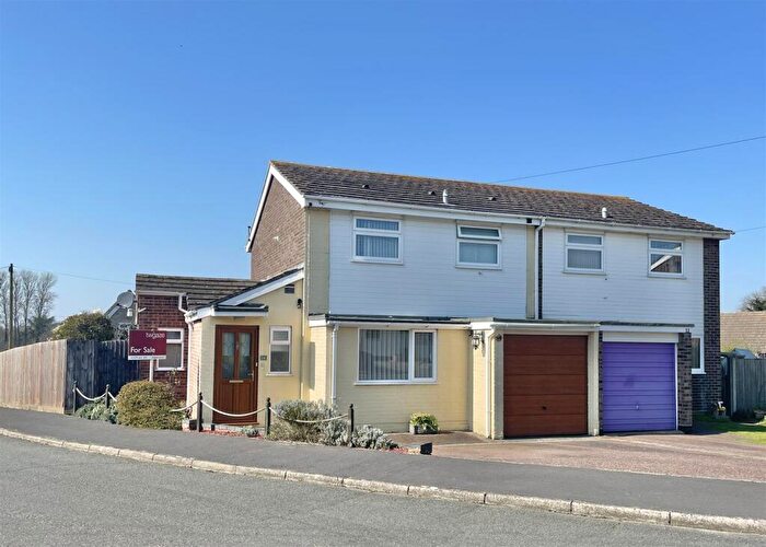 3 Bedroom Semi Detached House For Sale In St. Andrews Road, Scole, IP21