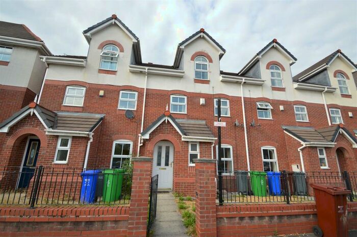 4 Bedroom House To Rent In Briarfield Road, Withington, Manchester, M20