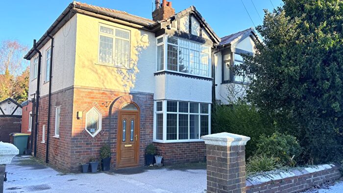 3 Bedroom Terraced House To Rent In Brookside Road, Preston, Lancashire, PR2