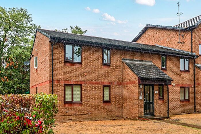 2 Bedroom Flat For Sale In Bernard Ashley Drive, London, SE7