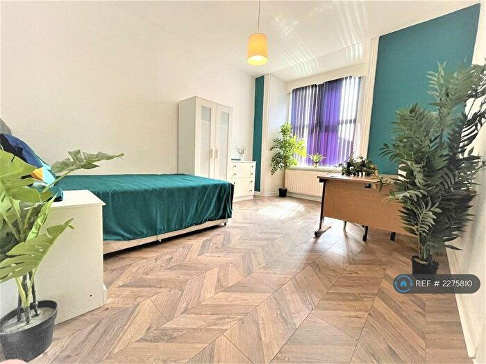 5 Bedroom Terraced House To Rent In Falmouth Road, Newcastle Upon Tyne, NE6