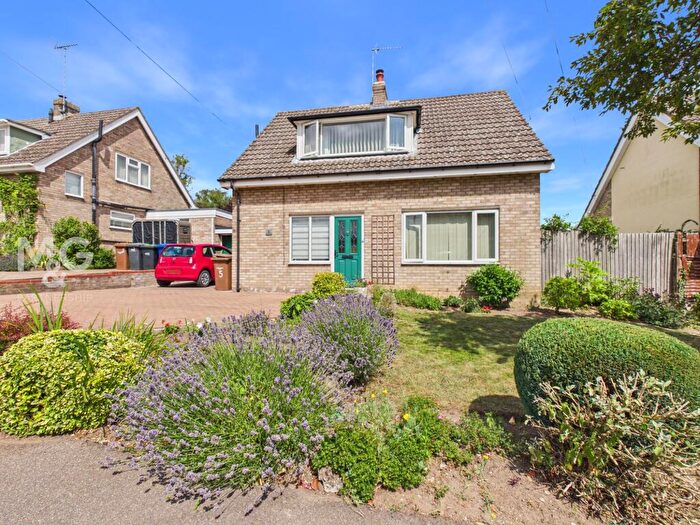 3 Bedroom Detached House For Sale In Westgarth Gardens, Bury St. Edmunds, IP33