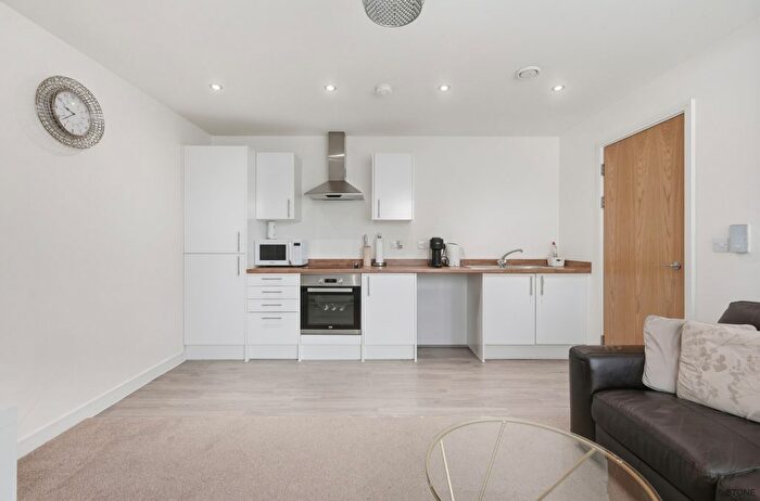 2 Bedroom Flat For Sale In Queens Moat House, St. Edwards Way, Romford, Greater London, RM1