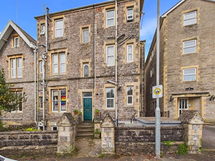 2 Bedroom Flat For Sale In Tower Walk, Weston-Super-Mare, BS23