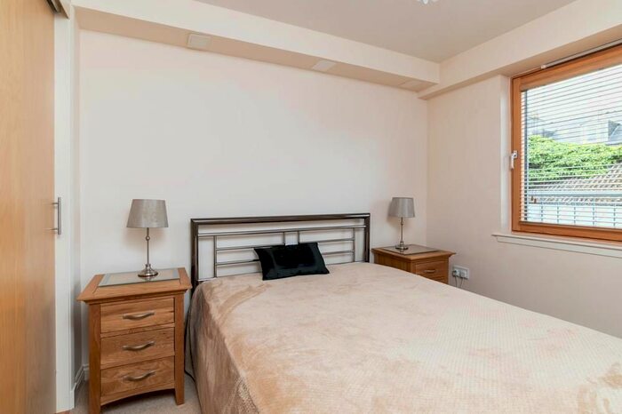 2 Bedroom Flat To Rent In Charlotte Street, Mid Floor, AB25