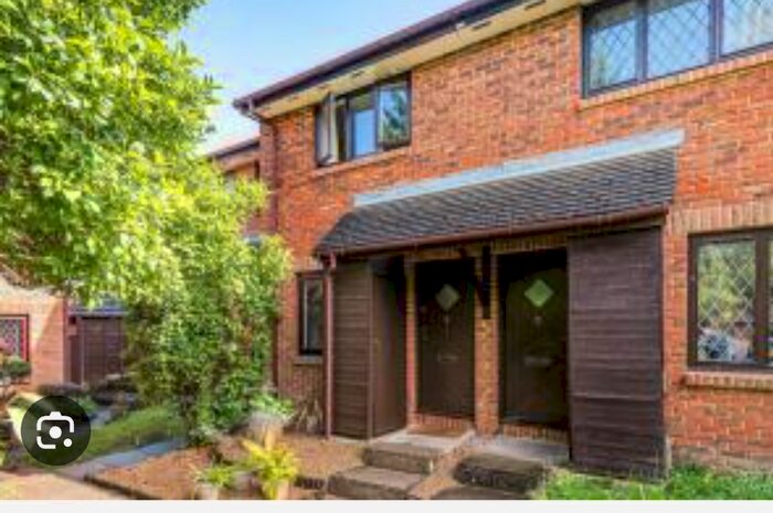 2 Bedroom Terraced House To Rent In Sweet Briar, Crowthorne, RG45