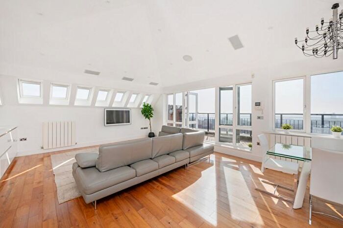 2 Bedroom Penthouse For Sale In Kidderpore Avenue, Hampstead, London, NW3
