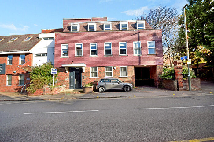1 Bedroom Apartment For Sale In Chertsey Street, Guildford, GU1