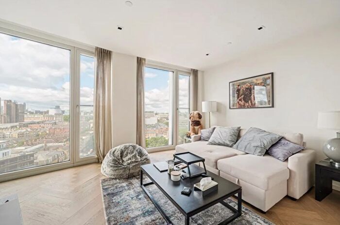 1 Bedroom Flat For Sale In Southbank Tower, Upper Ground, London, SE1