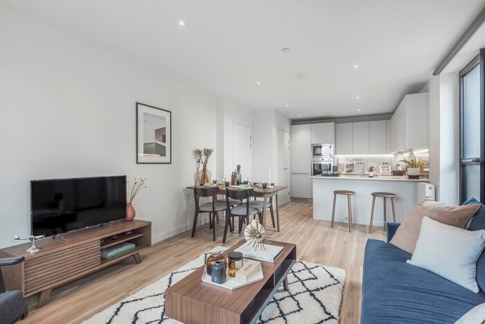 2 Bedroom Flat To Rent In George Street, Croydon, CR0