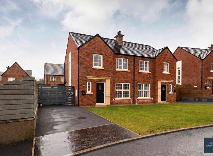 3 Bedroom Semi-Detached House For Sale In Old Mill Race, Tandragee, BT62