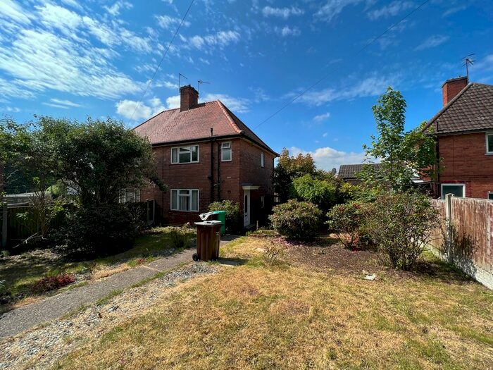 3 Bedroom Semi-Detached House To Rent In Longmead Drive, Daybrook, Nottingham, NG5