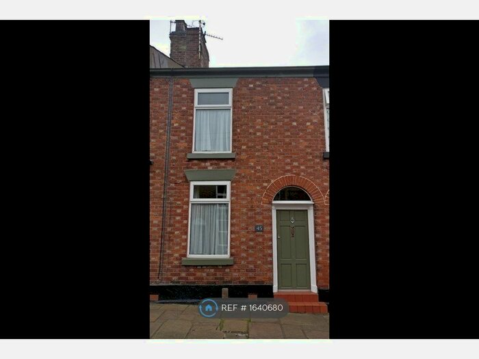 2 Bedroom Terraced House To Rent In Peel Street, Macclesfield, SK11