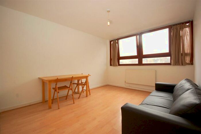1 Bedroom Flat To Rent In St. John's Estate, London, N1