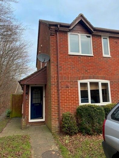 2 Bedroom End Of Terrace House To Rent In Sorrell Drive, Newport Pagnell MK16