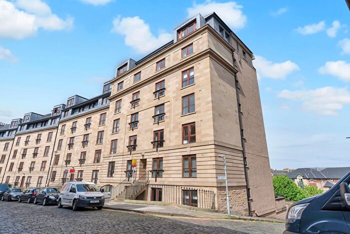 2 Bedroom Flat To Rent In St Stephen Street, Stockbridge, Edinburgh, EH3