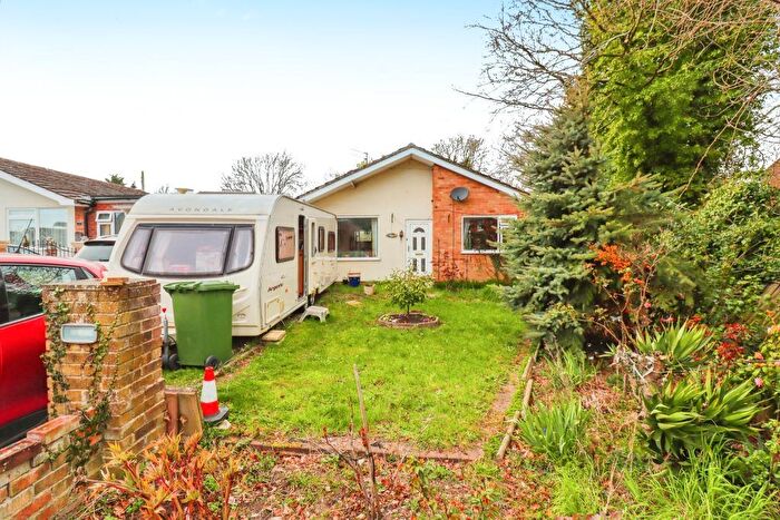 3 Bedroom Bungalow For Sale In Heath Road, Hockering, NR20