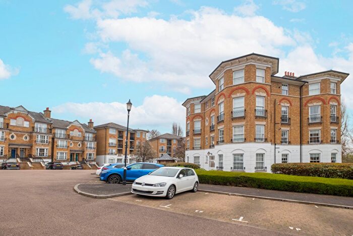 2 Bedroom Flat For Sale In Southlands Drive, London, SW19