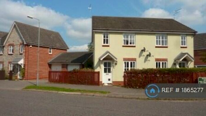 2 Bedroom Semi-Detached House To Rent In Desborough Way, Norwich, NR7