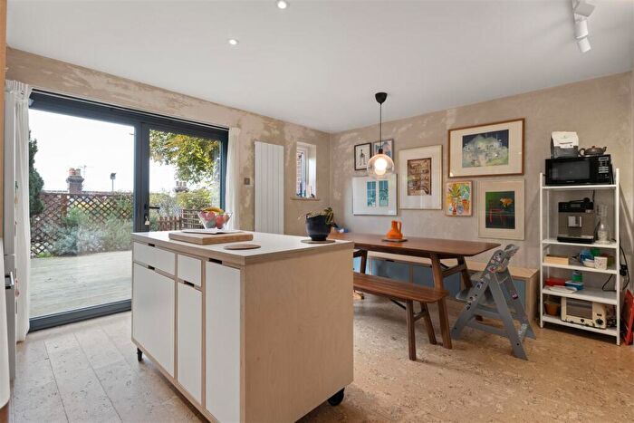 3 Bedroom Town House For Sale In Thorpe Hamlet, NR1