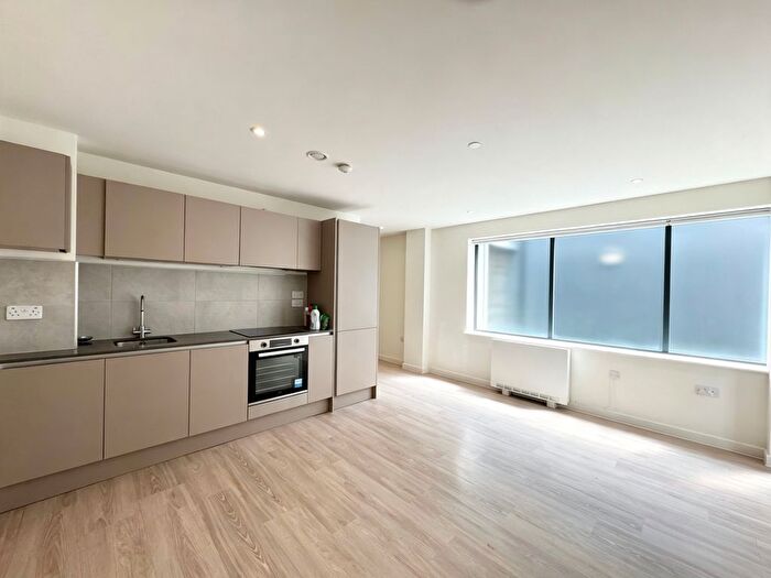 1 Bedroom Flat To Rent In Linacre House, Exeter, EX1