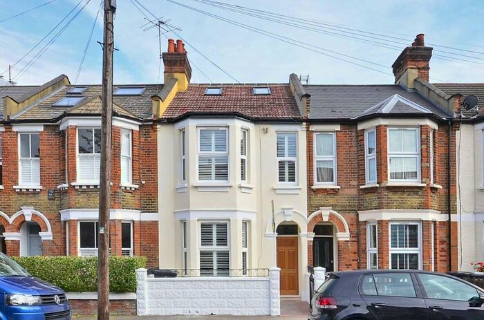 5 Bedroom House To Rent In Scholars Road, Balham, London, SW12