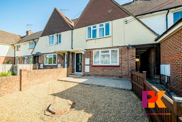 3 Bedroom Terraced House To Rent In Berwick Road, Marlow, SL7