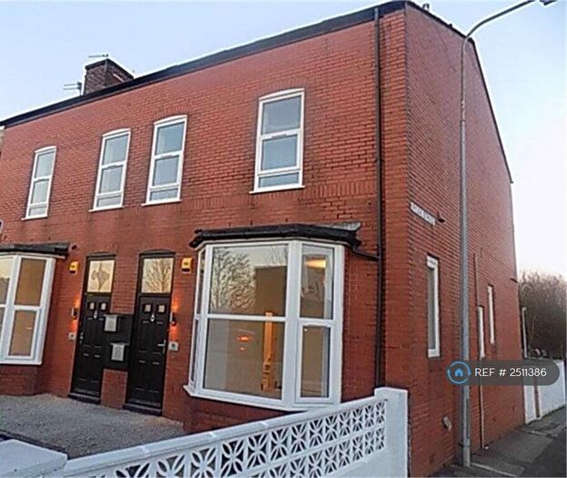 8 Bedroom Terraced House To Rent In Bolton Road, Bolton, BL4