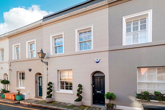2 Bedroom Detached House To Rent In Gregory Place, London, W8