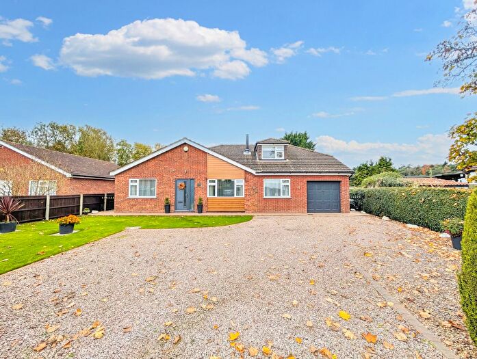 4 Bedroom Detached House For Sale In Church Lane, Croft, PE24