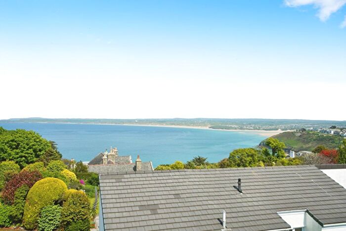 4 Bedroom Bungalow For Sale In Kewvean, Chy An Gweal, Carbis Bay, St. Ives, TR26