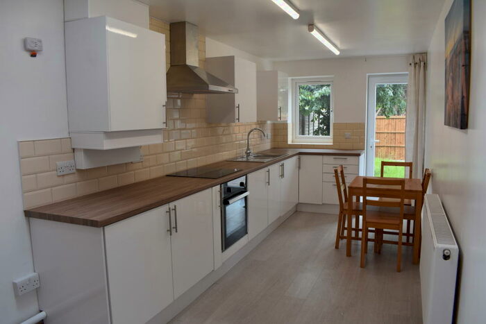 4 Bedroom House To Rent In &#; Pppw ** Western Boulevard **, NG8