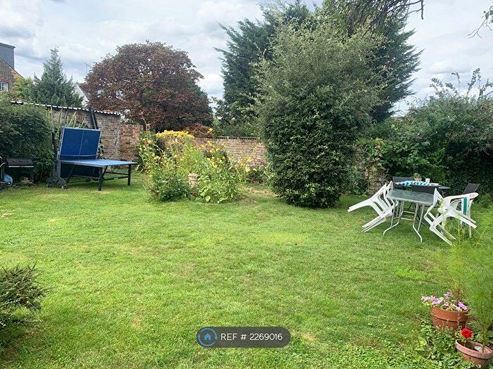 1 Bedroom Flat To Rent In Castlebar Park, Ealing, W5