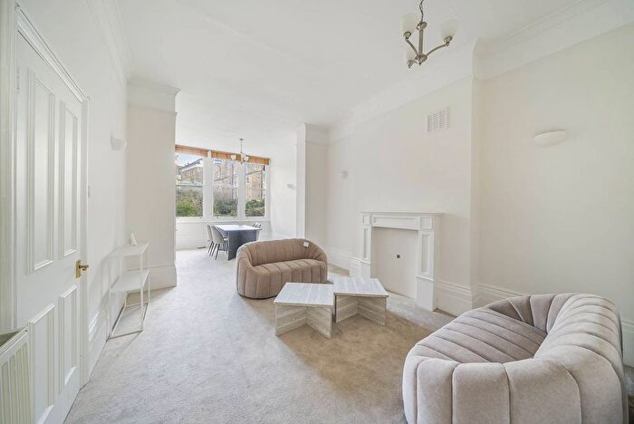 1 Bedroom Flat To Rent In Finborough Road, Chelsea, London, SW10