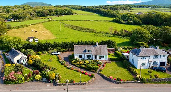 4 Bedroom Detached House For Sale In Dyffryn Ardudwy, LL44