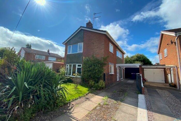 3 Bedroom Property To Rent In Oak Leys, Wolverhampton, WV3