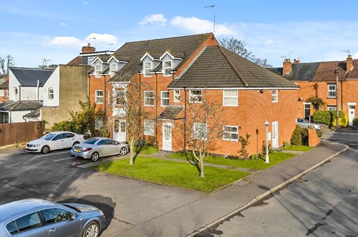 1 Bedroom Flat To Rent In Regency Court, Earlsdon, Coventry, CV5