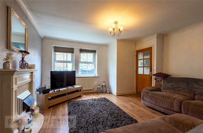 4 Bedroom Detached House For Sale In Calico Crescent, Carrbrook, Stalybridge, SK15