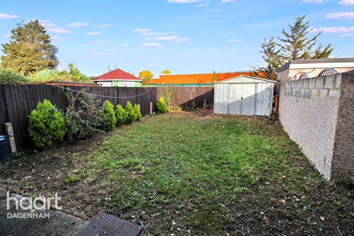 2 Bedroom Flat To Rent In Alibon Road, Dagenham, RM10