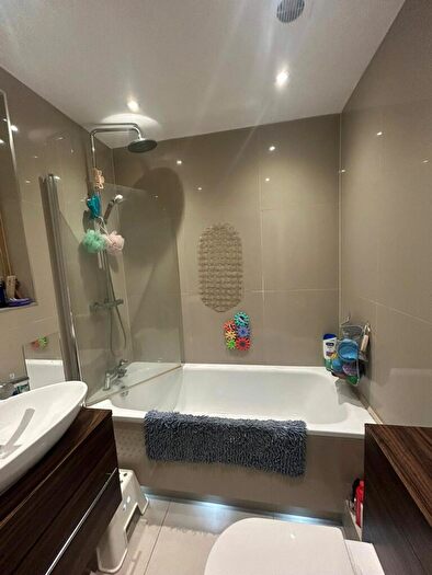 1 Bedroom Flat To Rent In Whitworth Road, Orchid House, SE25