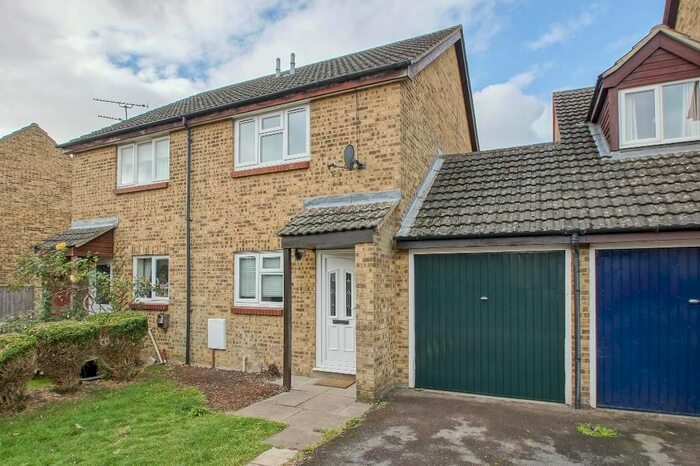 2 Bedroom Terraced House To Rent In Burwell Meadow, Witney, Oxon, OX28