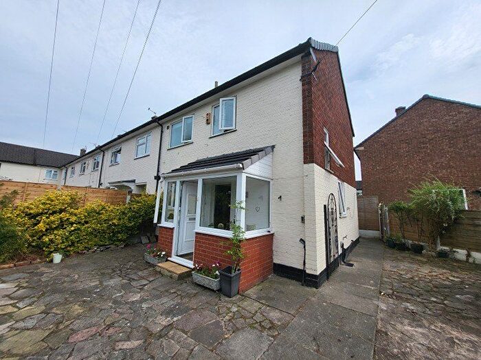 2 Bedroom End Of Terrace House For Sale In Green Road, Partington, Manchester., M31