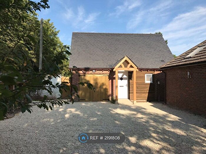 1 Bedroom Flat To Rent In Faringdon Road, Cumnor, Oxford, OX2