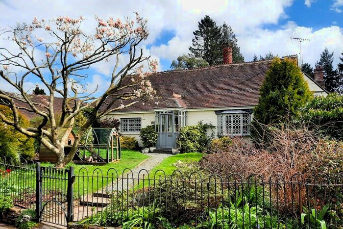 3 Bedroom Detached Bungalow For Sale In Yarpole, Herefordshire, HR6