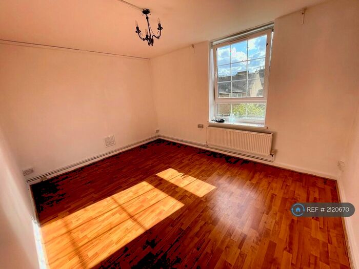 2 Bedroom Flat To Rent In Banister House, London, E9